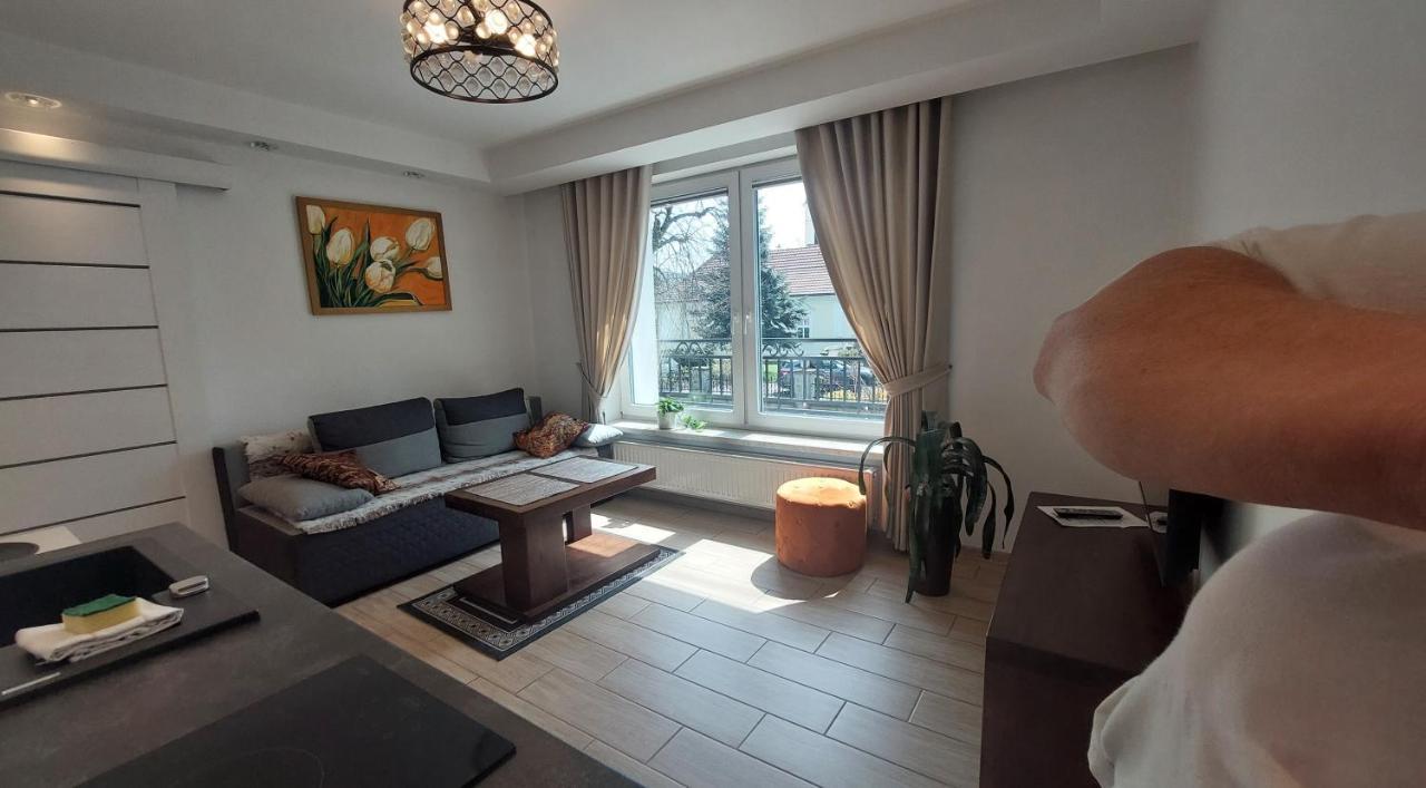 Apartamenty Biala Perla 乌斯特龙 外观 照片