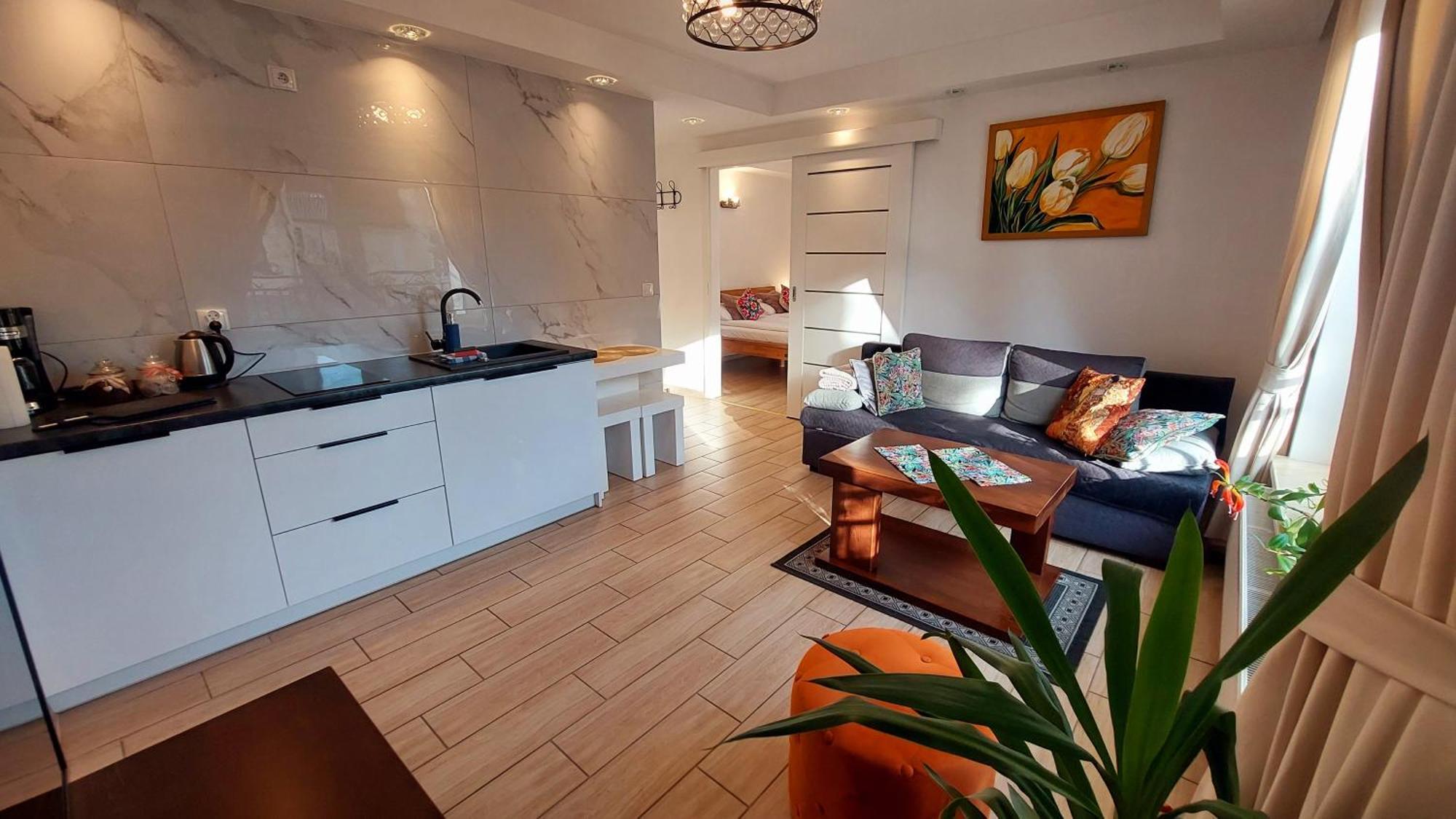 Apartamenty Biala Perla 乌斯特龙 外观 照片